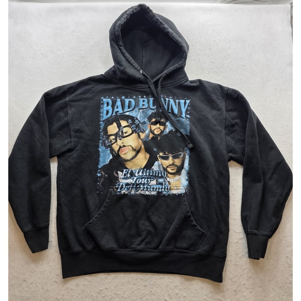 Bad Bunny Smart Blanks Black Pullover Pouch Pocket Long Sleeve Hoodie. Size L